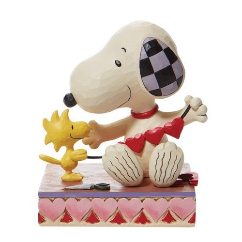 Enesco Tradtions by Jim Shore Peanuts : Snoopy with Hearts Garland Figurine  6007937