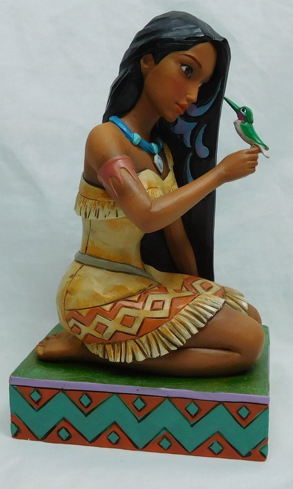 Enesco Disney Traditions Pocahontas mit Flit 4037511
