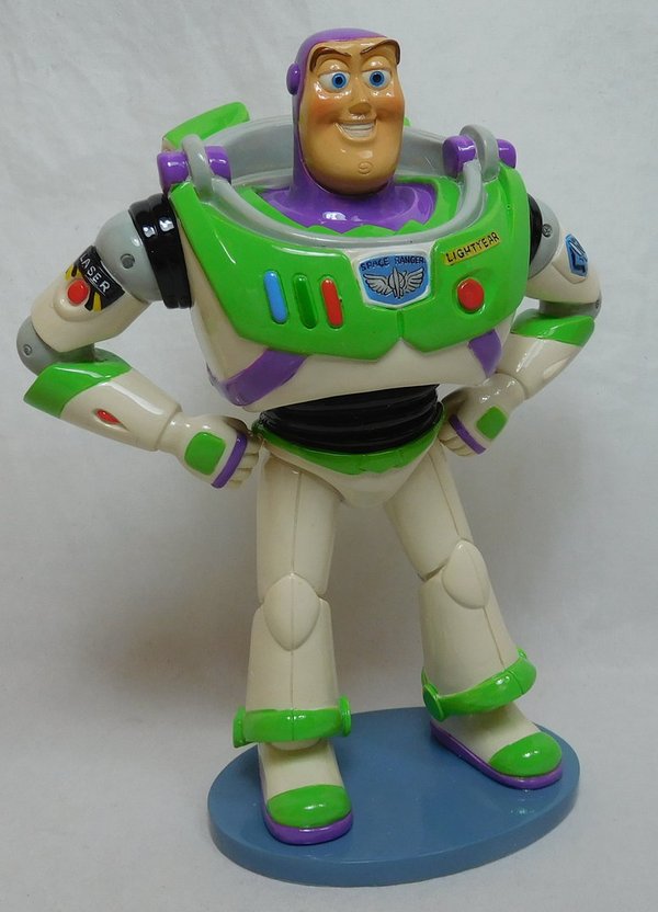 Enesco Haute Couture 4054878 Toy Story Buzz Lightyear