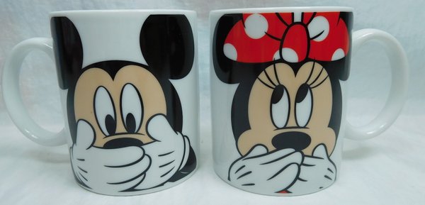 Disney Kaffeetasse Tasse Mug Pott Kaffee Disneyland Paris Mickey mit Minnie überrascht Set