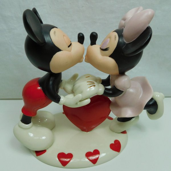 Disney Figur Lenox 952935  Mickey und Minnie verliebt mit Herz