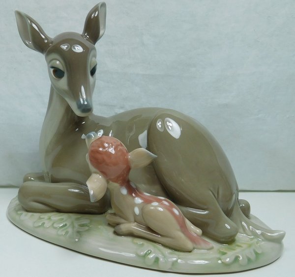 NAO Lladro Disney Porzellan Figur 02001710 Bambi mit Mutter