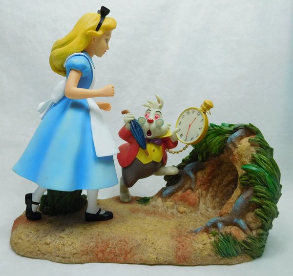 Enesco Disney Enchanting Alice im Wunderland Szene