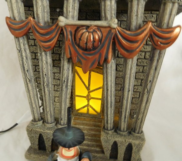 Department 56 Nightmare Before Christmas Village Halloween Town City Hall Lit House