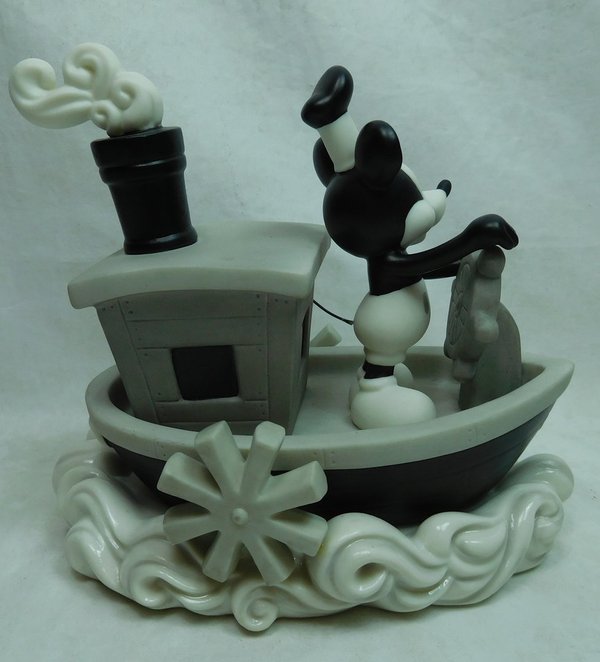 Precious Moments 172707 Steamboat Mickey Bisque Porzellan Figur Disney Showcase Mickey Mouse