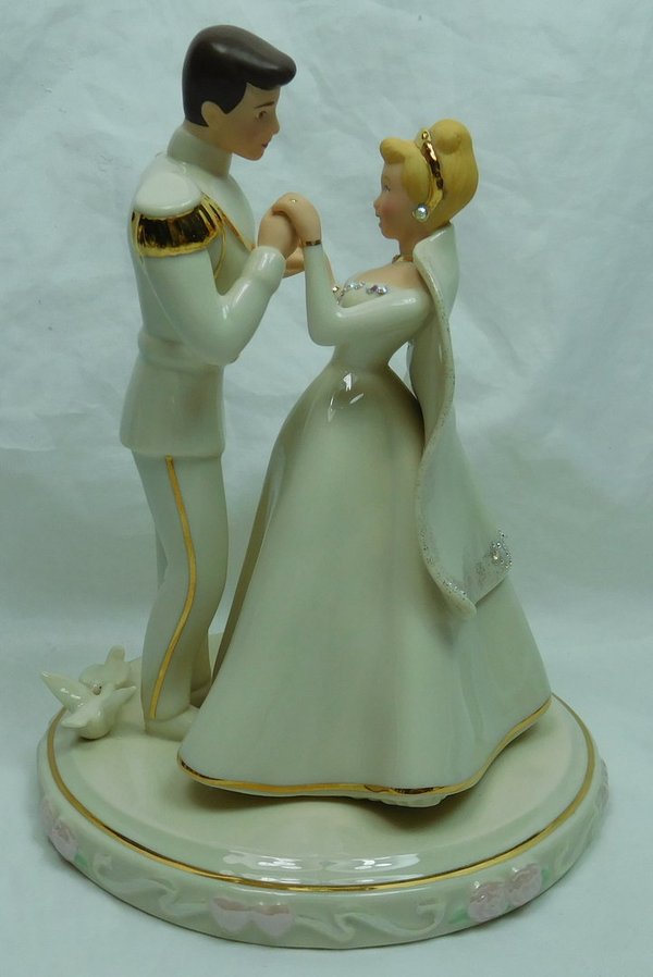 Disney Figur Lenox 6148324 Cinderellas Hochzeitstag Kuchendeko