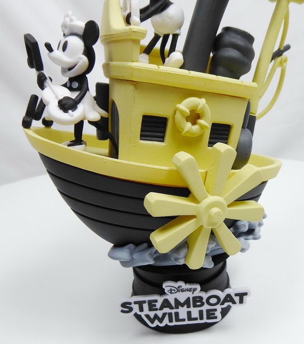 Steamboat Willie D-Stage PVC Diorama Micky & Minnie 15 cm