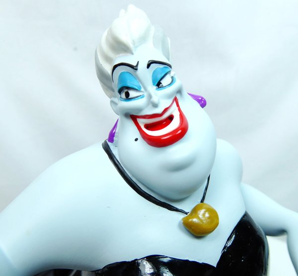 Disney Figur Disneyland Paris Villains Bösewichte : Ursula aus Arielle