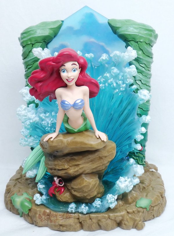 Disney Enesco Showcase Couture de Force: 6010731 Arielle die Meerjungfrau mit Licht