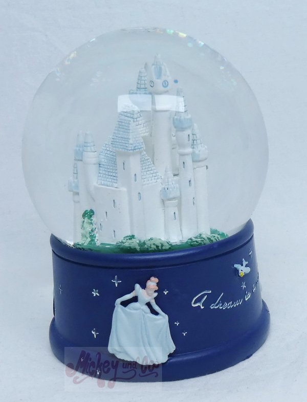 Disney Half Moon Bay Schneekugel: Cinderella
