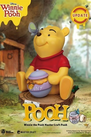 Disney Beast Kingdom  Master Craft Statue Winnie the Pooh 31 cm
