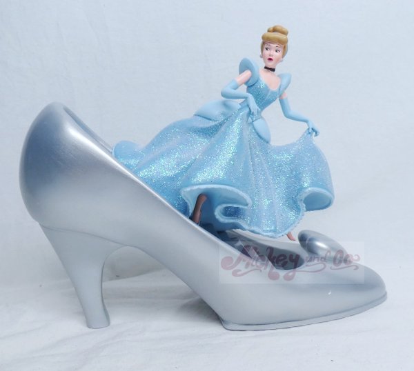 Disney Showcase Enesco 100 Years of wonder : 6013397 Cinderella Icon
