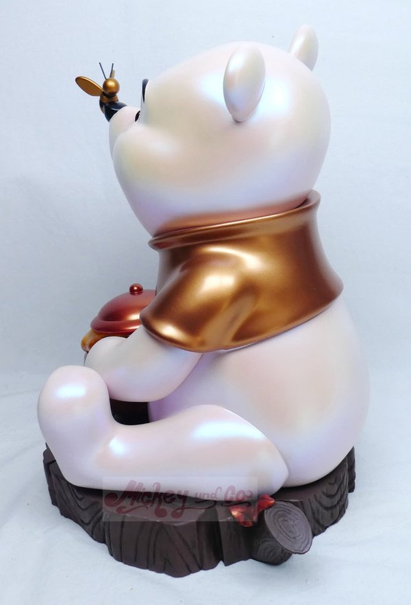 Disney Beast Kingdom  Master Craft Statue Winnie the Pooh 31 cm SPECIAL