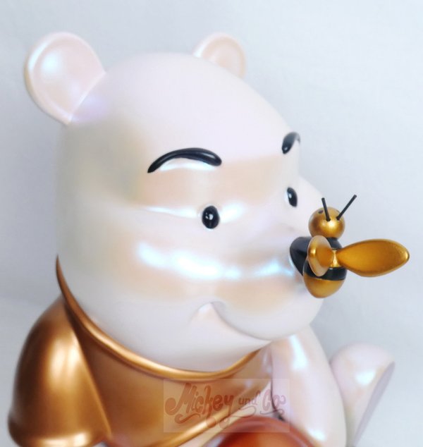 Disney Beast Kingdom  Master Craft Statue Winnie the Pooh 31 cm SPECIAL