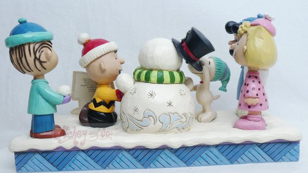 Enesco Peanuts par Jim Shore : 6013040 Gane construisant une figurine de bonhomme de neige