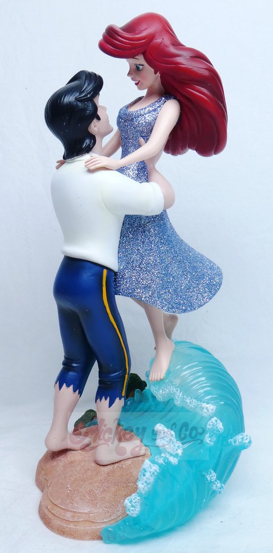 Figurine Disney Enesco Showcase : 6013289 Ariel et Prince Eric Rocks